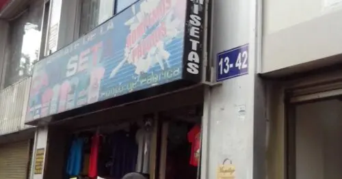 EL REMATE DE LA CAMISETA BOGOTÁ EL REMATE DE LA CAMISETA BOGOTÁ